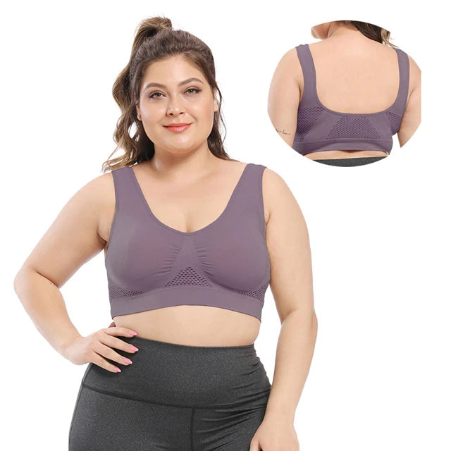 Plus Size Seamless Wire-Free Sports Bra - Breathable Mesh Comfort