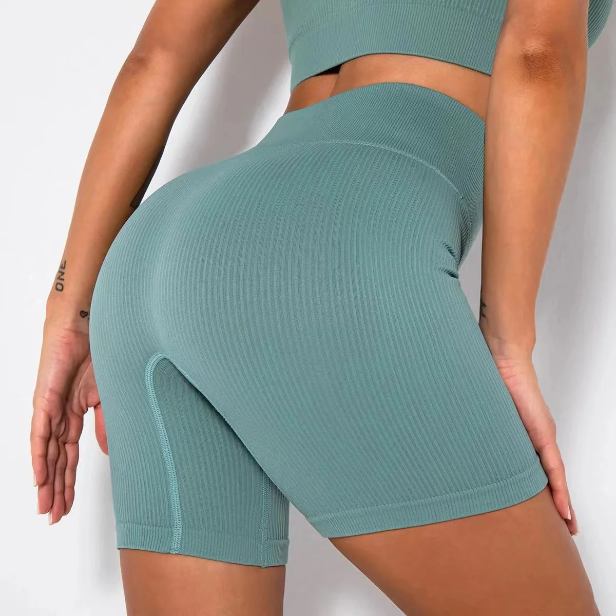 Seamless High-Waist Biker Shorts - Women's Gym & Running Activewear